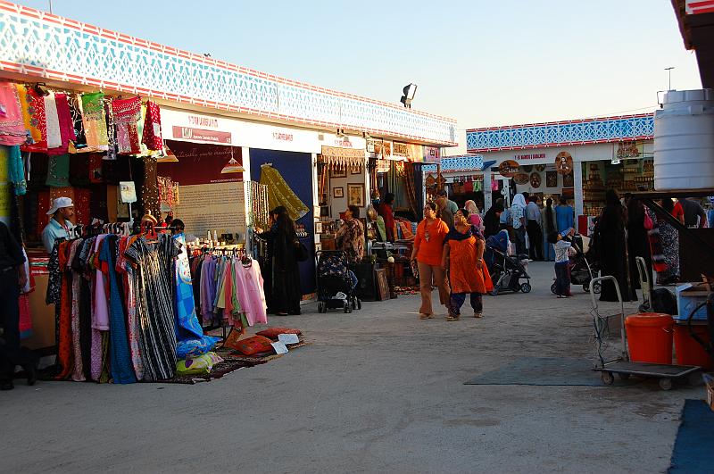 05-Global_Village_020.JPG - (C)Peter Graefling 2008